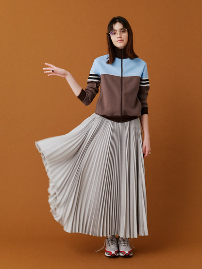 Pleated skirt